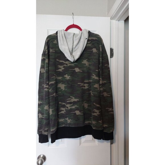 Forever 21 Mens Camouflage Hooded Sweatshirt Size XL - Picture 3 of 3